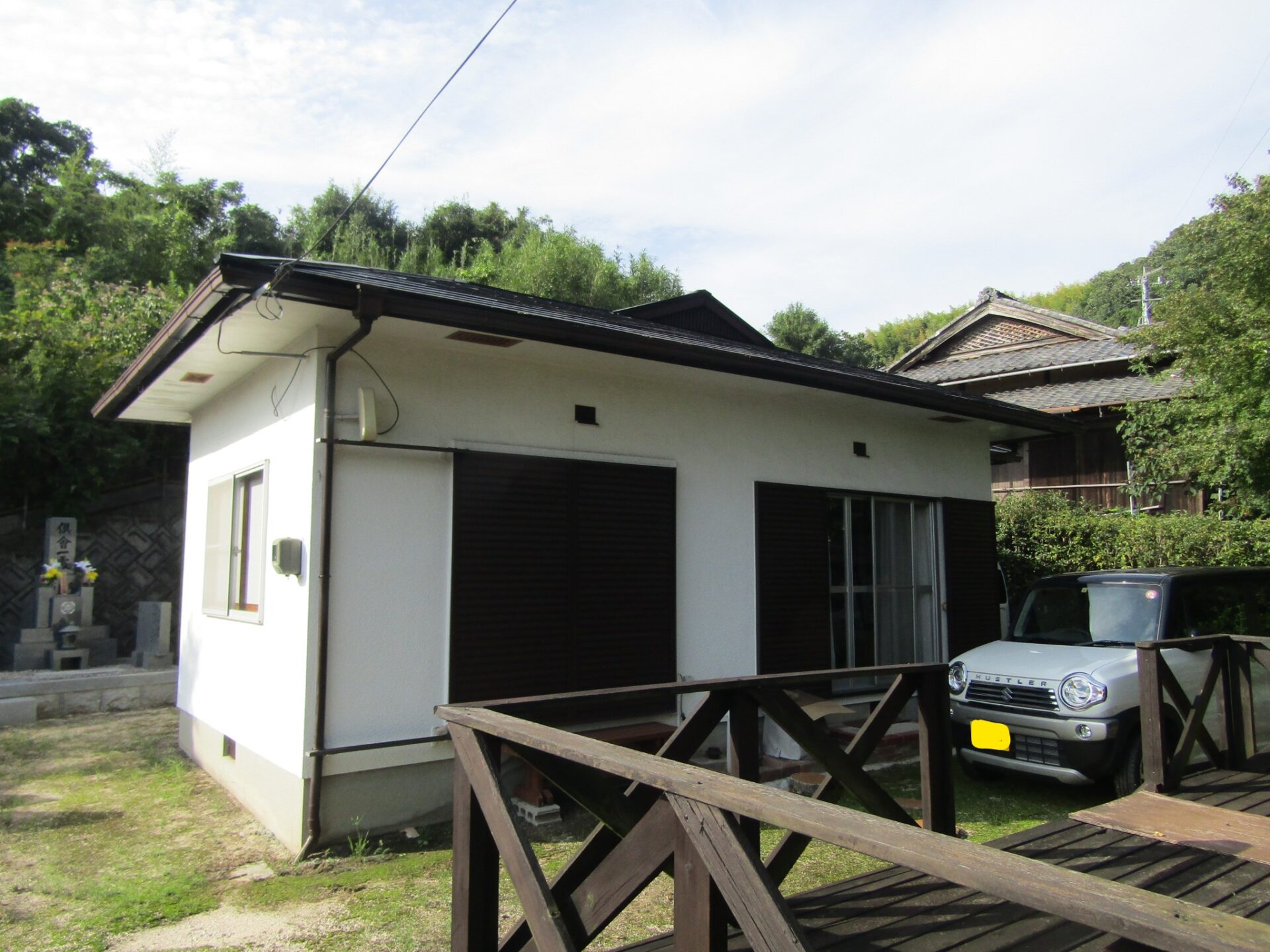 House in Edashima, Hiroshima: Exterior