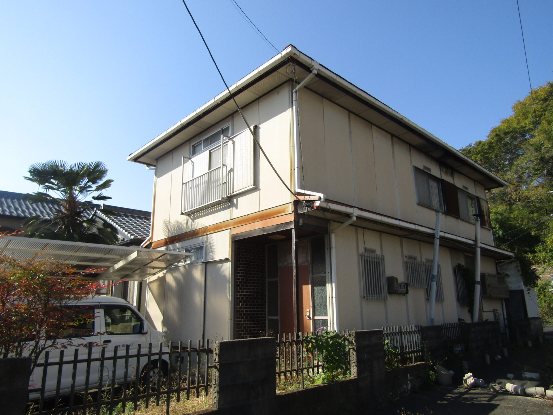 House in Edashima, Hiroshima: Exterior