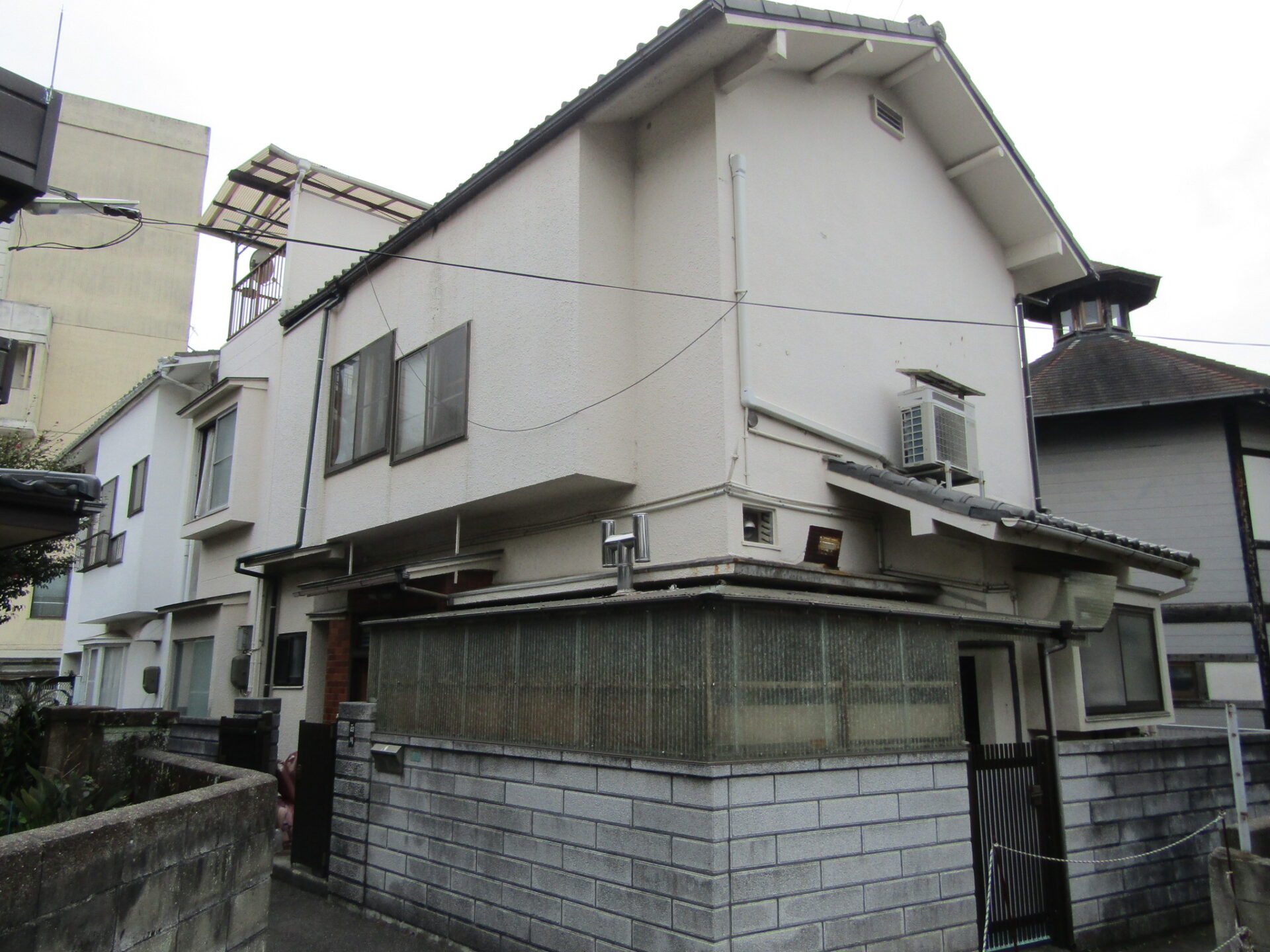 House in Edashima, Hiroshima: Exterior
